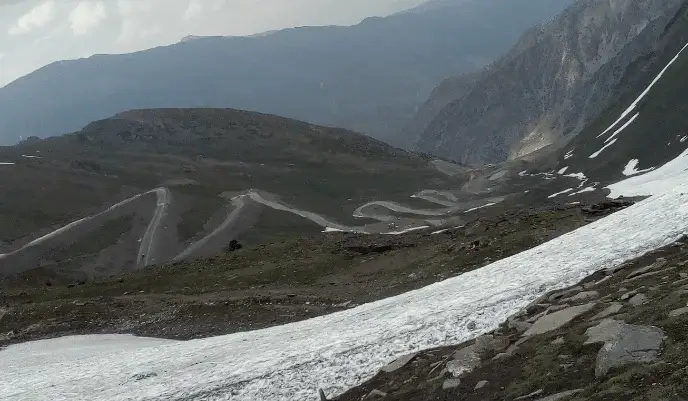 Babusar Top - aamtravels.com pk